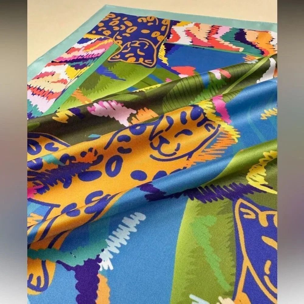 Tiger Scarf P90